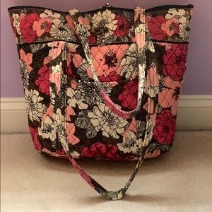 VERA BRADLEY Tote